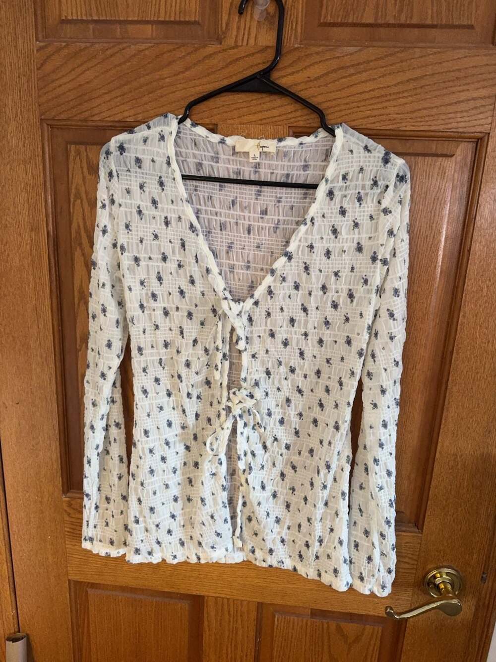 Hesperus Women's Floral Smocked Tie-Front Long Sleeve Top Size L